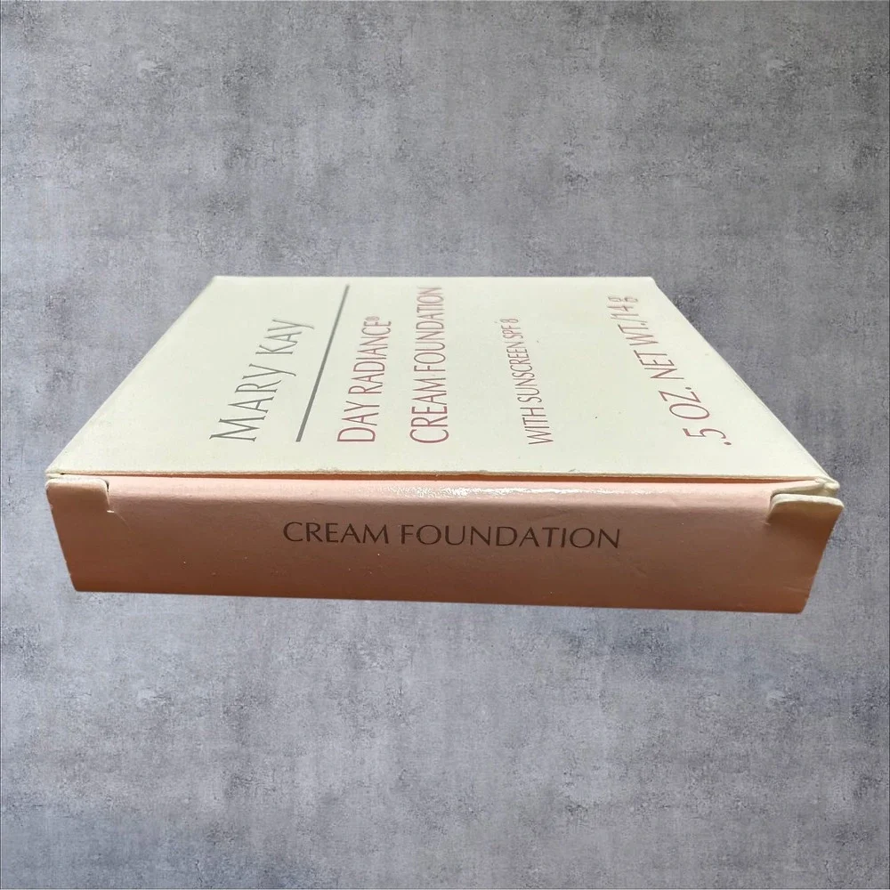 Mary Kay Day Radiance Cream Foundation Toasted Beige 6306 .5oz‎ New SPF 8 6306